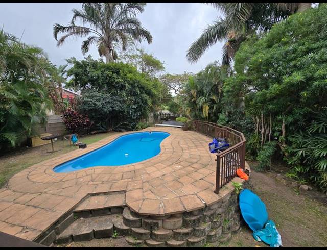 4 BEDROOM HOUSE FOR SALE IN SCOTTBURGH SOUTH